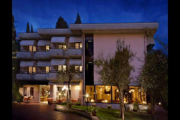 Hotel Desiree - Garda Lake Collection Sirmione Exterior foto